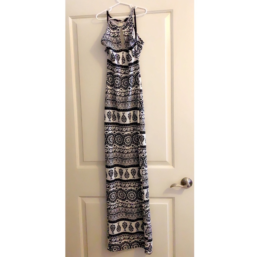 Black and Off White Damask  Print Long Dress